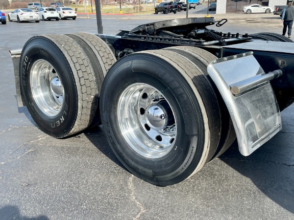 Used-1999-Kenworth-W900-Sleeper---COMPLETE-OVERHAUL---Detroit-60---500-Horsepower---13-Speed---Rais