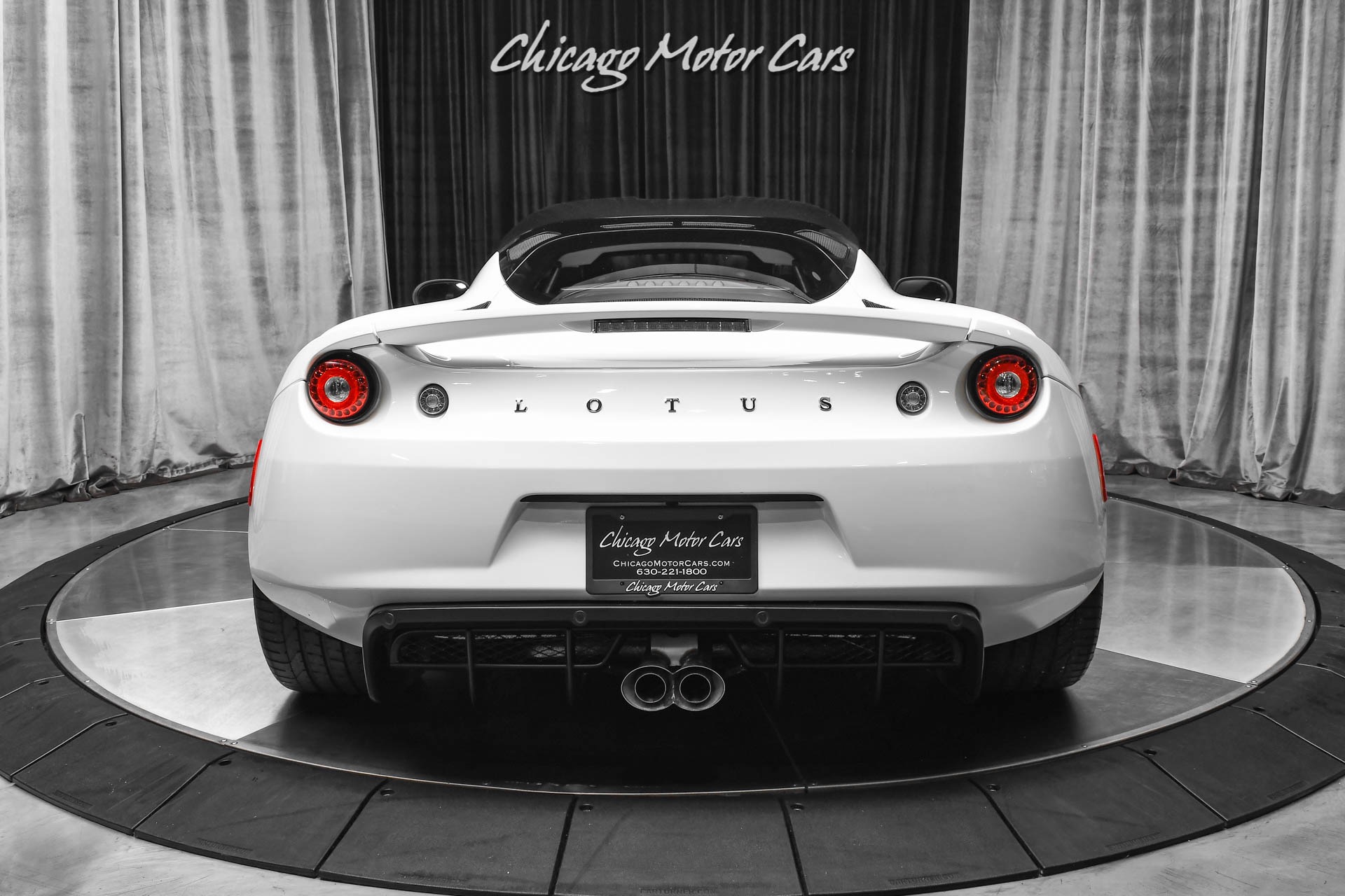 Used-2014-Lotus-Evora-S-22-Only-8500-Miles-Carbon-Fiber-Everywhere-Loaded