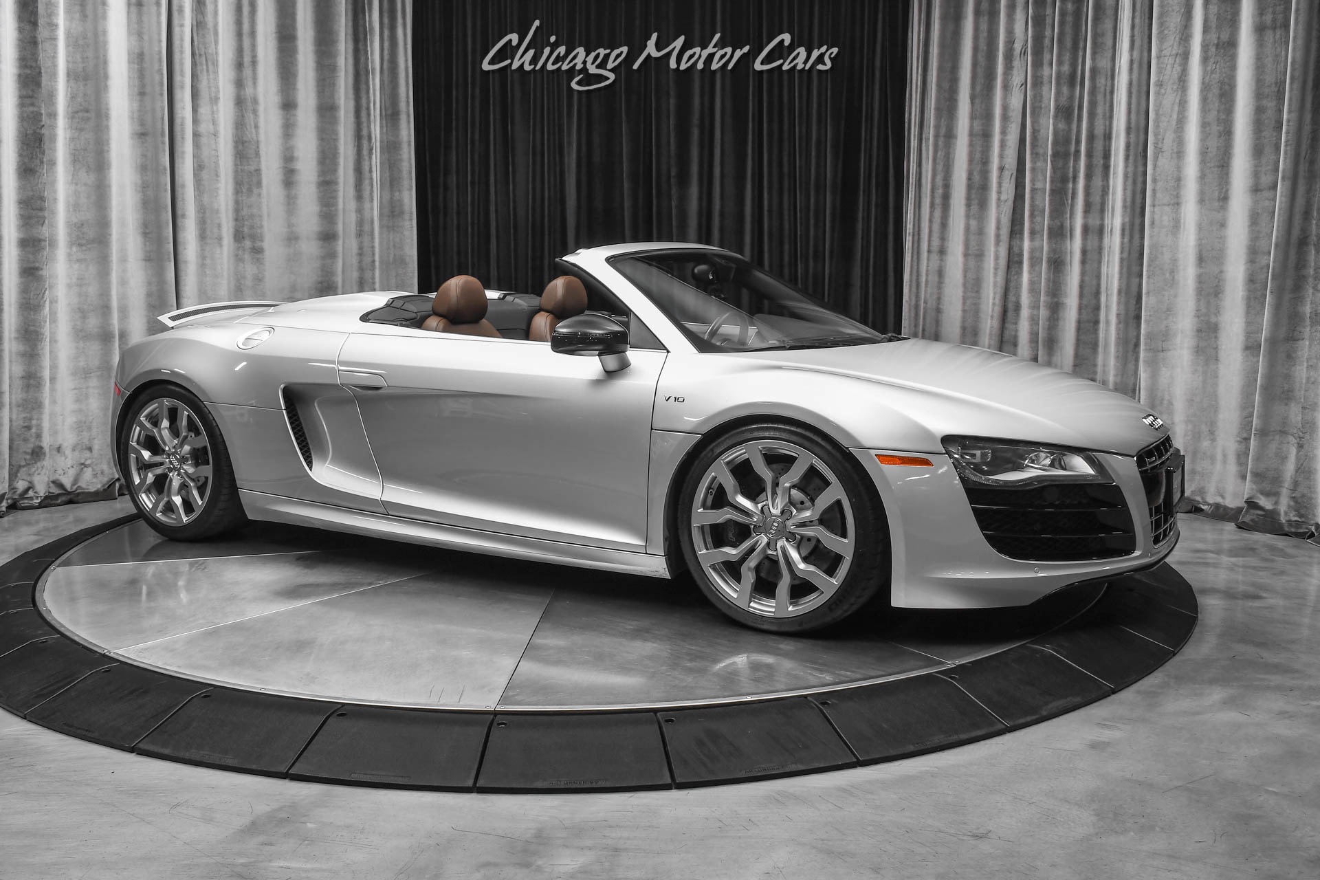 Used-2012-Audi-R8-52-V10-Quattro-Spyder-Convertible-Ice-Silver-Carbon-Fiber-Mirror-PPF