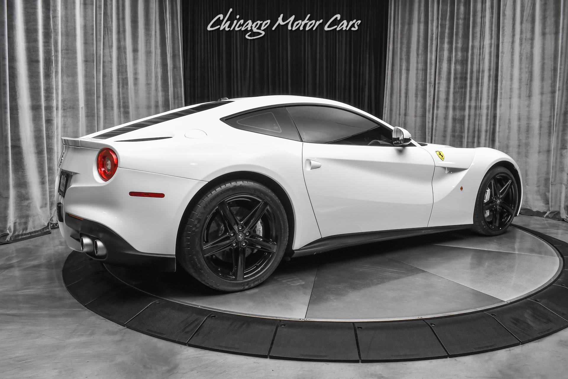 Used 2014 Ferrari F12berlinetta Coupe Carbon Fiber Driver Zone + LEDs ...