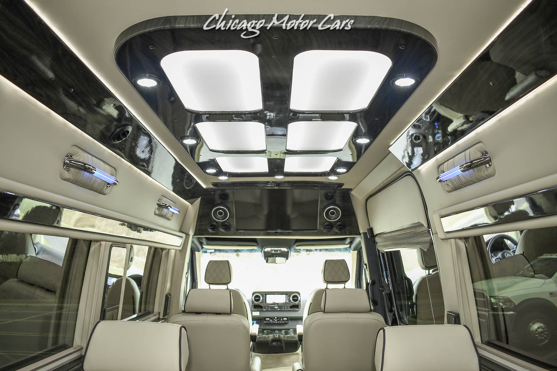 2022 mercedes sprinter interior