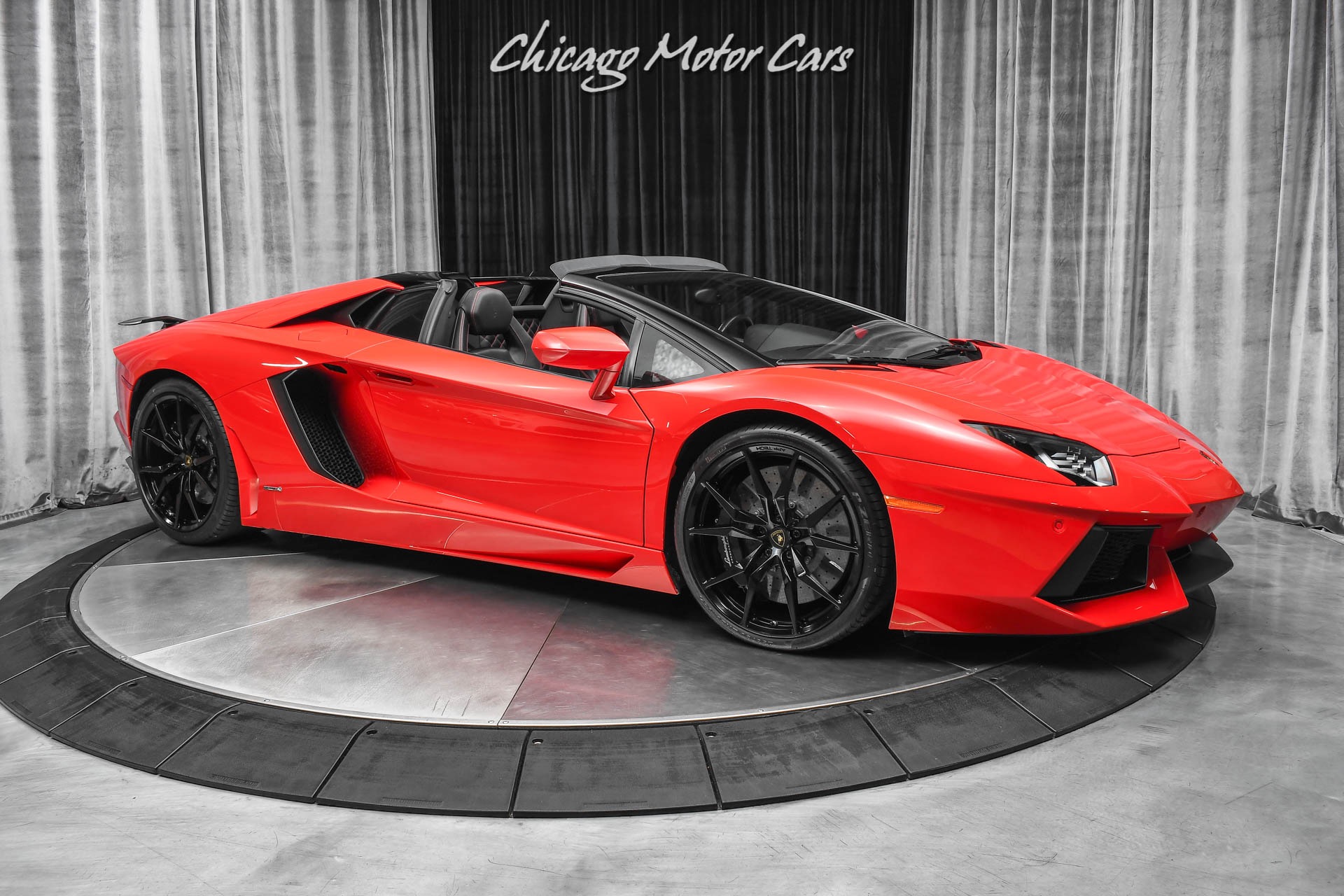 lamborghini aventador roadster red