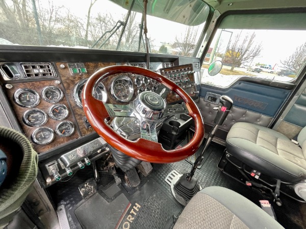 Used-1998-Kenworth-W900-Raised-Roof-Sleeper---Cummins-ISX---450-HP---13-Speed-Manual