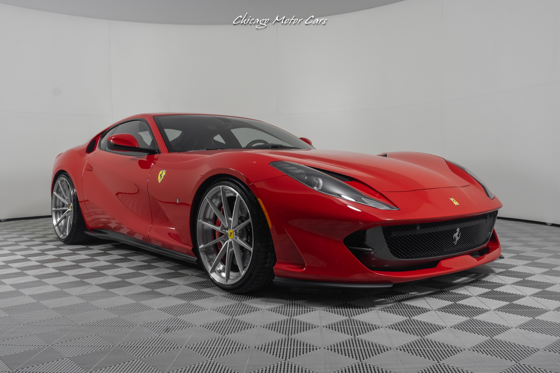 Used-2019-Ferrari-812-Superfast-Coupe-Only-6k-Miles-Anrky-Wheels-Carbon-Steering-Wheel-Front-PPF