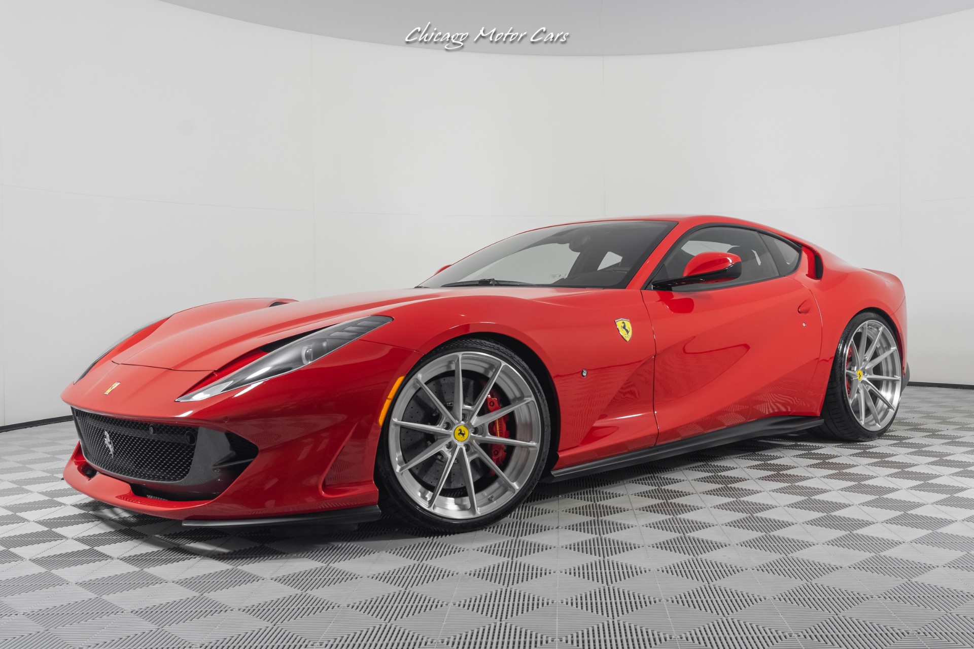 Used-2019-Ferrari-812-Superfast-Coupe-Only-6k-Miles-Anrky-Wheels-Carbon-Steering-Wheel-Front-PPF