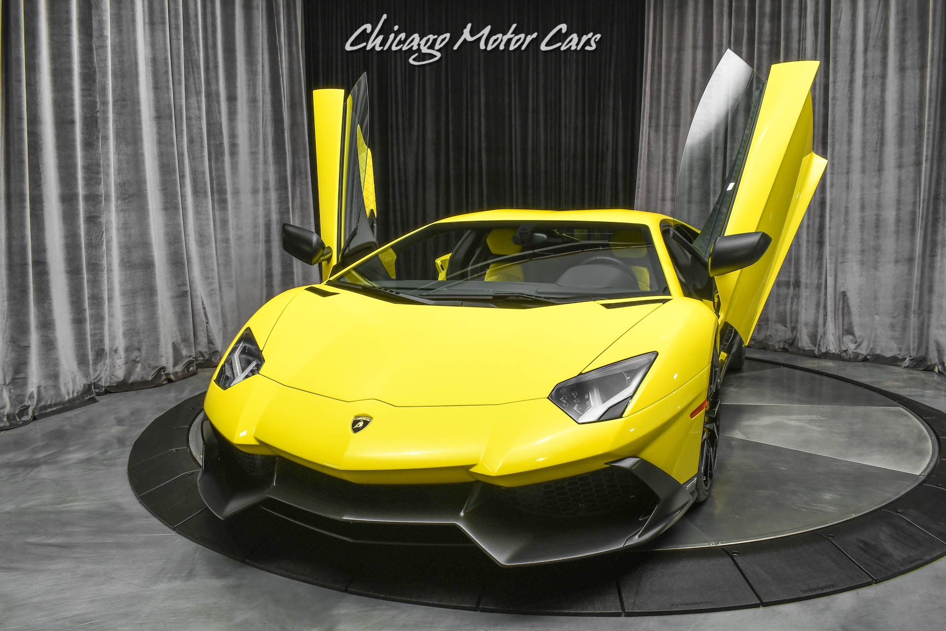 lamborghini aventador anniversario roadster