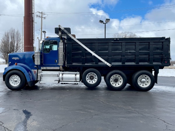 Used-2003-Kenworth-W900-Dump-Truck