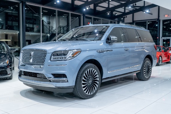 Used-2018-Lincoln-Navigator-Black-Label-SUV-Top-of-the-Line-Model-SUPER-Luxurious-3-Row-SUV