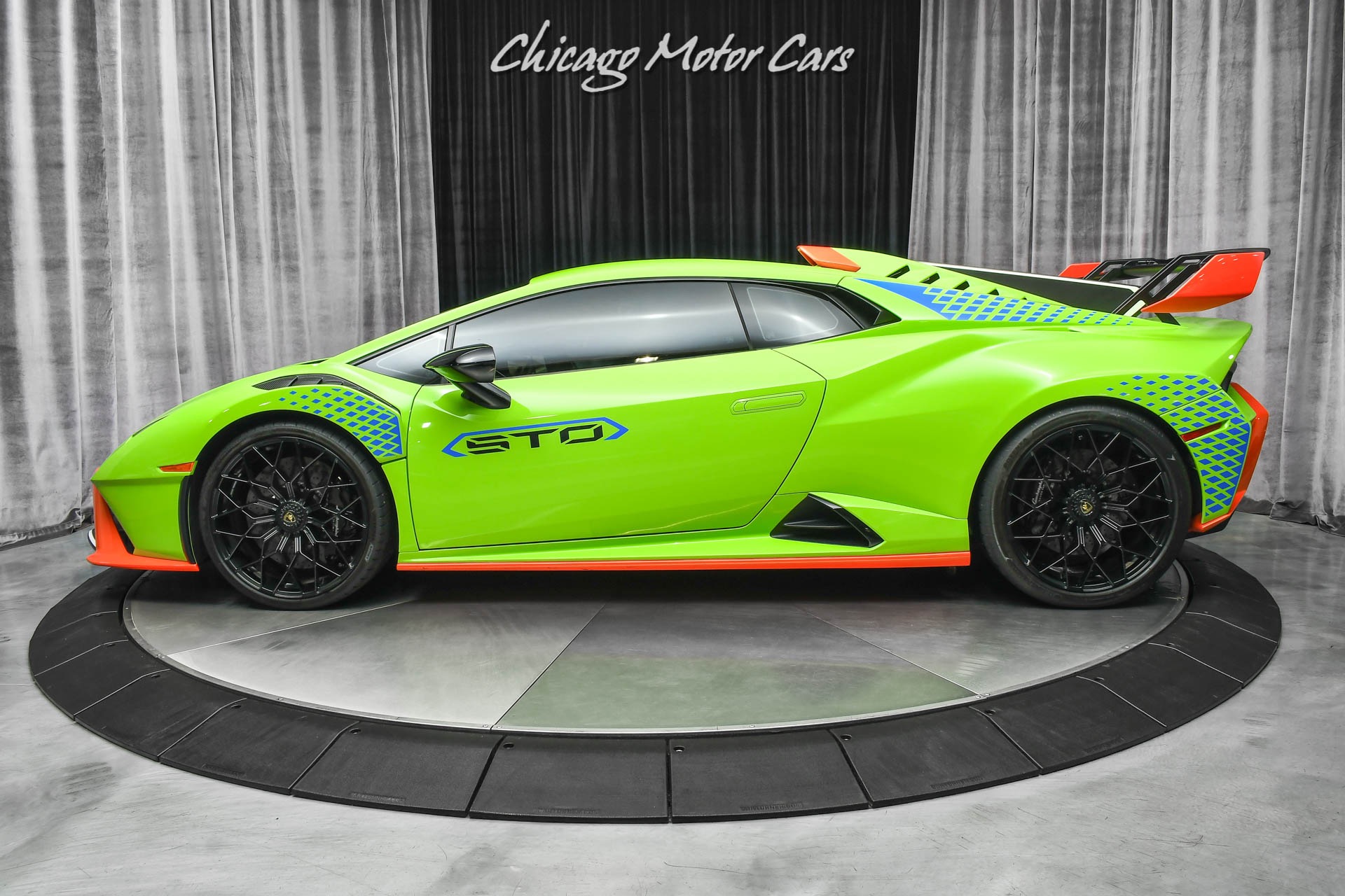 Used-2021-Lamborghini-Huracan-STO-Coupe-ONLY-1K-Miles-Incredible-Spec-LOADED-with-Options