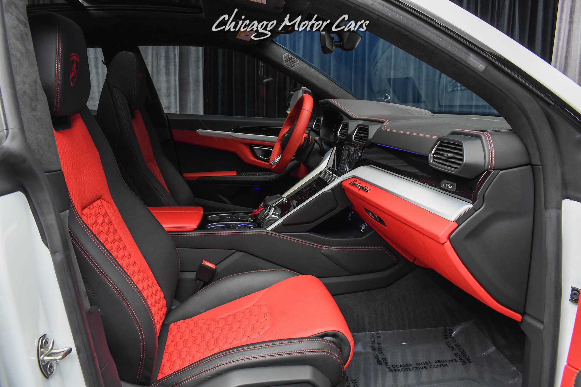 Used-2020-Lamborghini-Urus-SUV-Hot-Color-Combo-B-O-3D-Style-Package-Front-PPF-LOADED