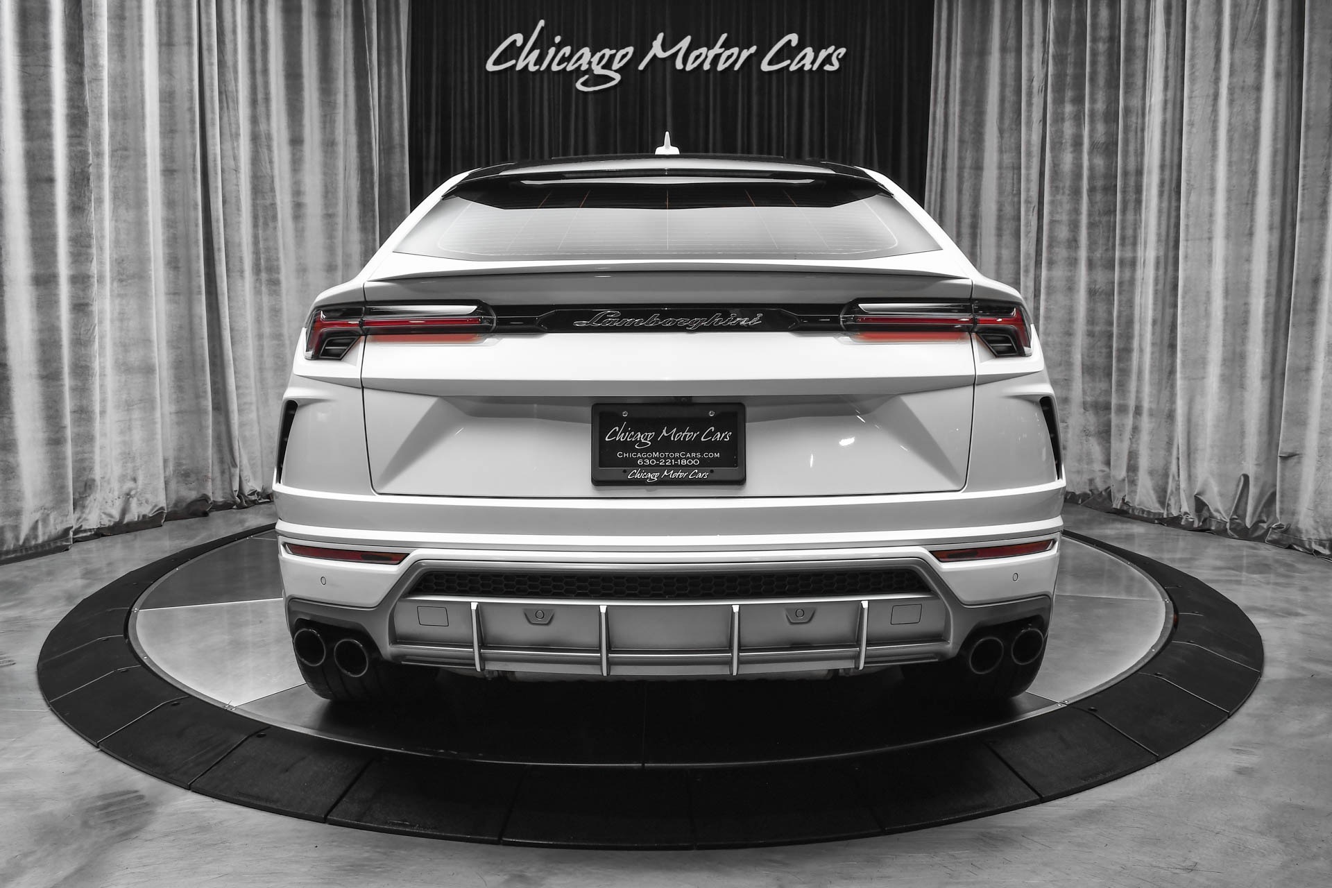 Used-2020-Lamborghini-Urus-SUV-Hot-Color-Combo-B-O-3D-Style-Package-Front-PPF-LOADED