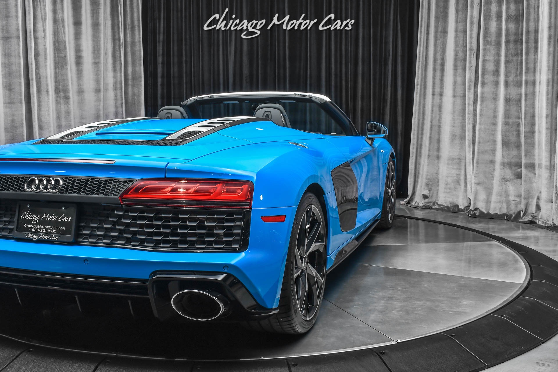 Used-2022-Audi-R8-52-V10-performance-Spyder-Convertible-ONLY-317-Miles-Riviera-Blue-Carbon