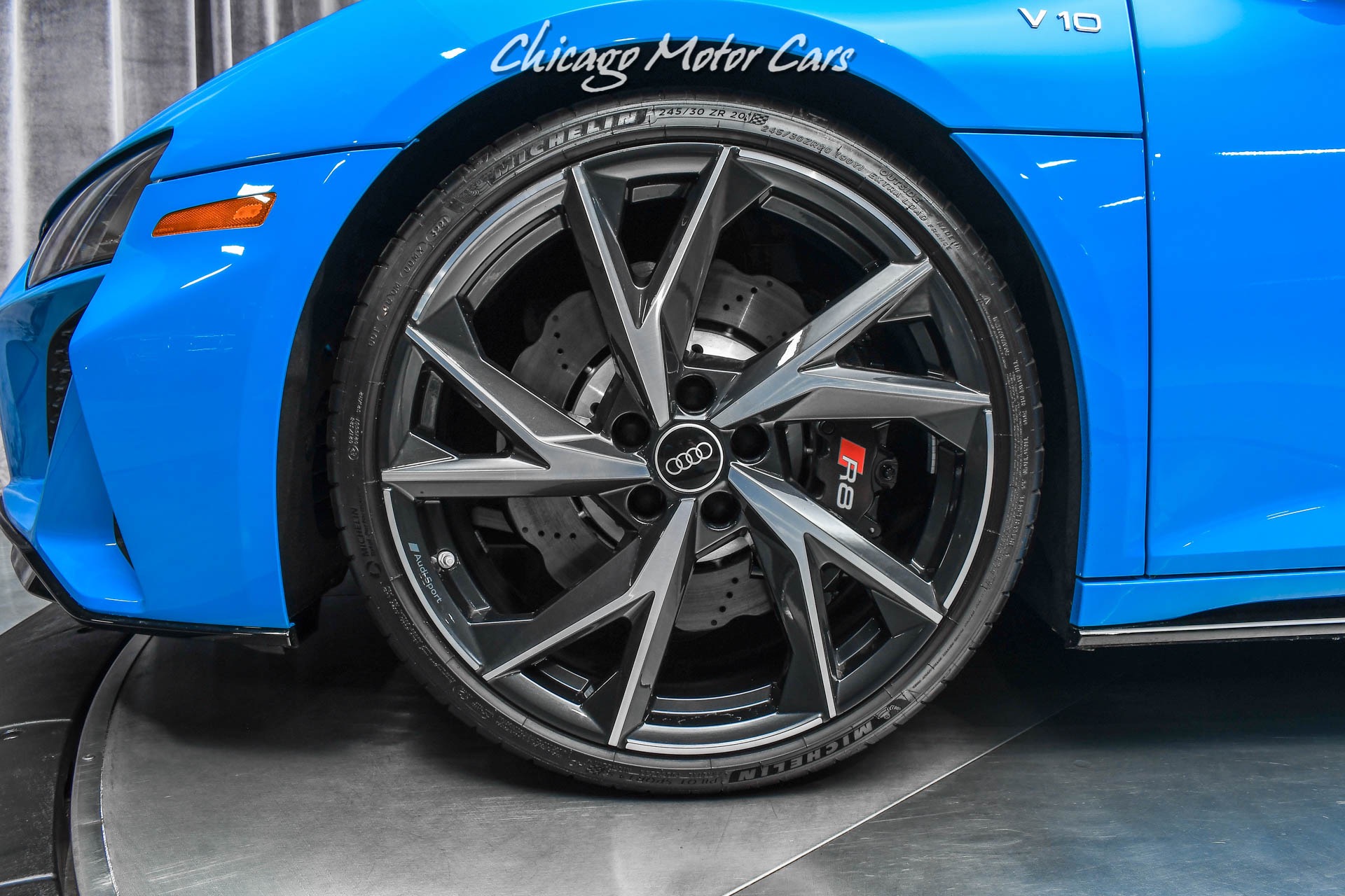 Used-2022-Audi-R8-52-V10-performance-Spyder-Convertible-ONLY-317-Miles-Riviera-Blue-Carbon