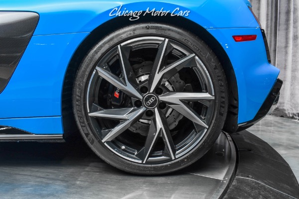 Used-2022-Audi-R8-52-V10-performance-Spyder-Convertible-ONLY-317-Miles-Riviera-Blue-Carbon