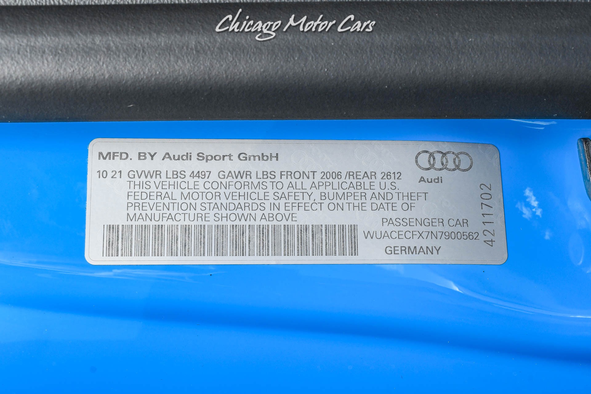 Used-2022-Audi-R8-52-V10-performance-Spyder-Convertible-ONLY-317-Miles-Riviera-Blue-Carbon