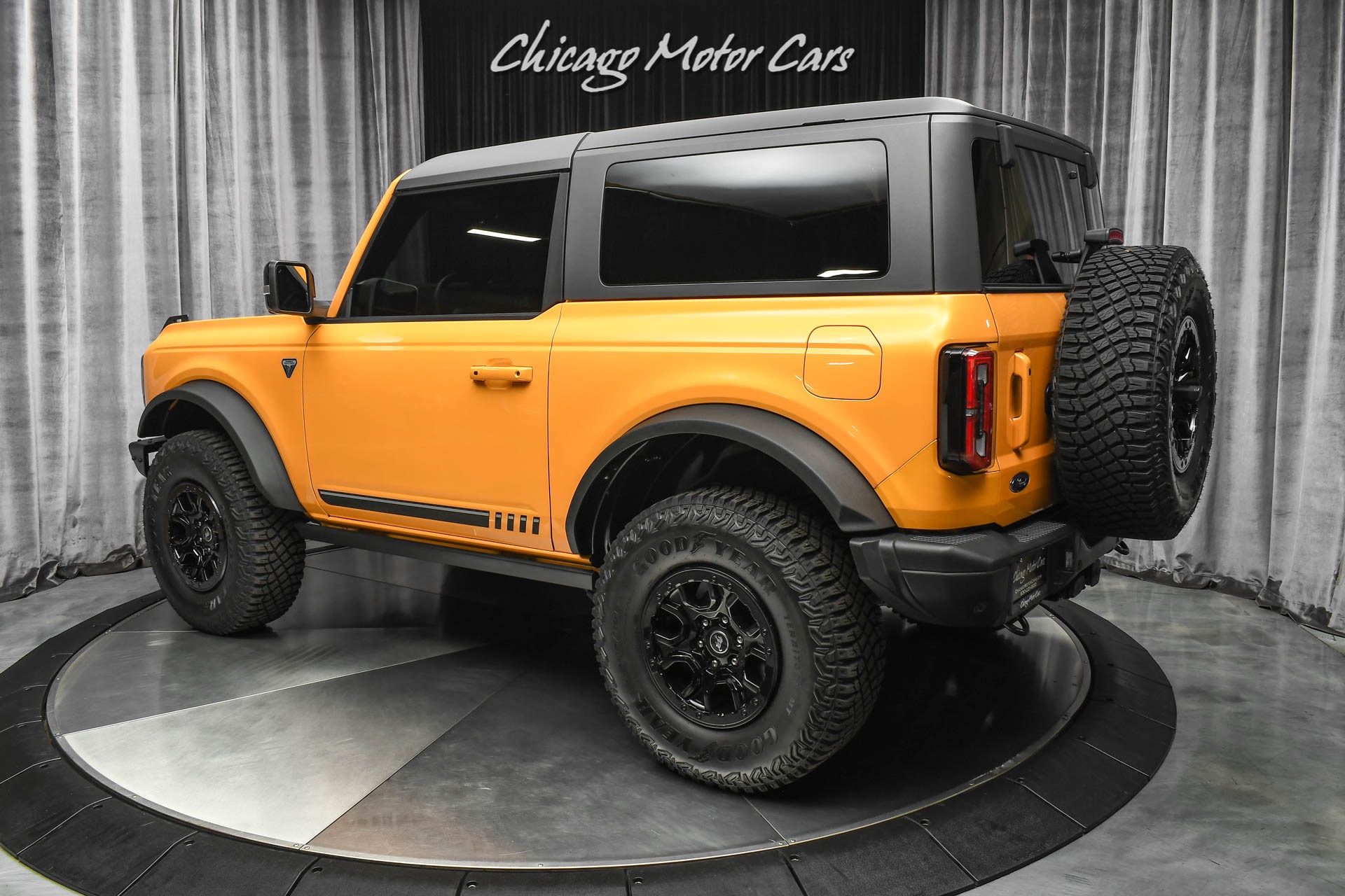 Used 2021 Ford Bronco First Edition Advanced 4X4 SUV Cyber Orange ...