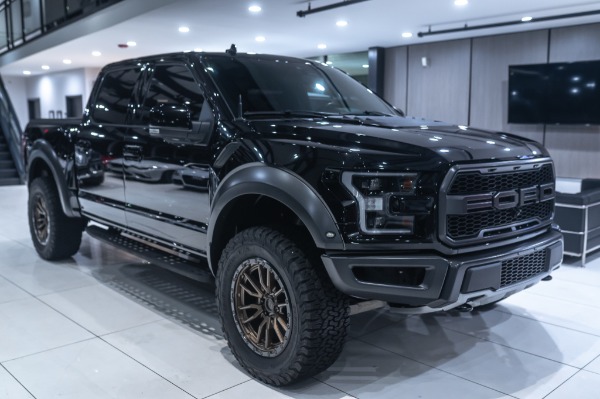 Used-2020-Ford-F-150-SVT-Raptor-4X4-SuperCrew-Pickup-802A-Pkg-Tech-Pkg-Twin-Moonroof-Fuel-Wheels