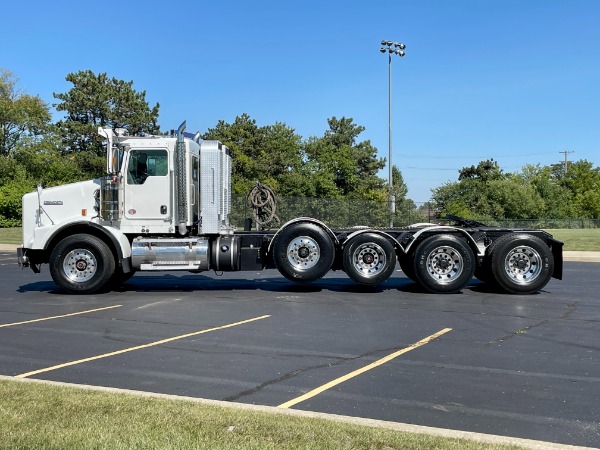 Used-2016-Kenworth-T800-QUAD-AXLE-DAY-CAB---CUMMINS-ISX---DUAL-LINE-WET-KIT---93K-GVWR