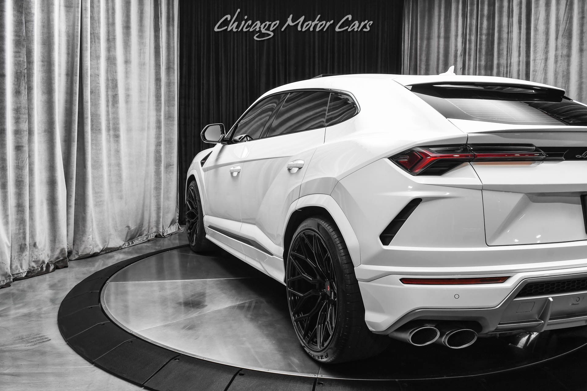 Used-2020-Lamborghini-Urus-SUV-VOSSEN-Wheels-Upgraded-Exhaust-B-O-3D-Comfort-Seats