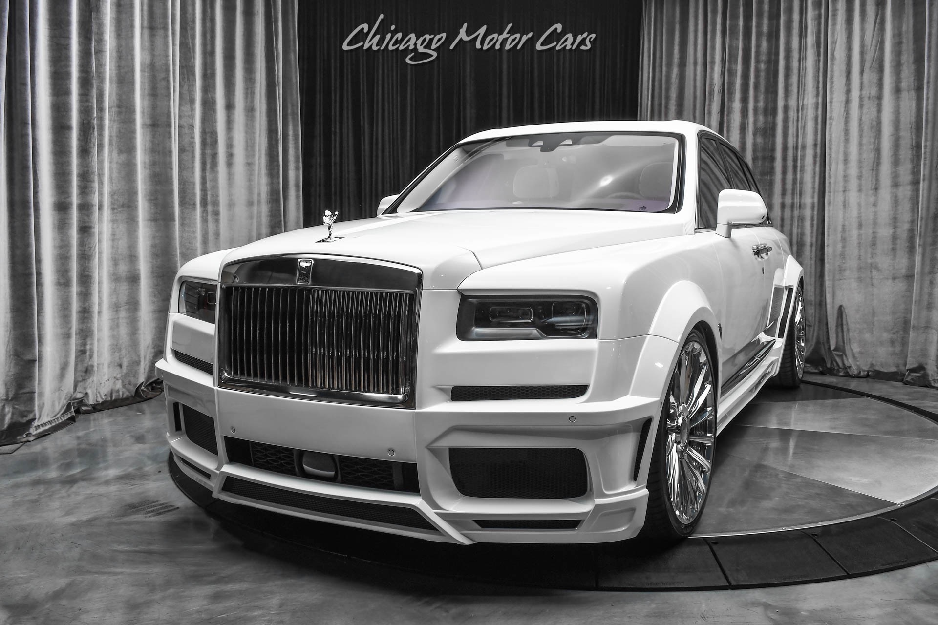 Rolls-Royce Cullinan Dimensions & Features