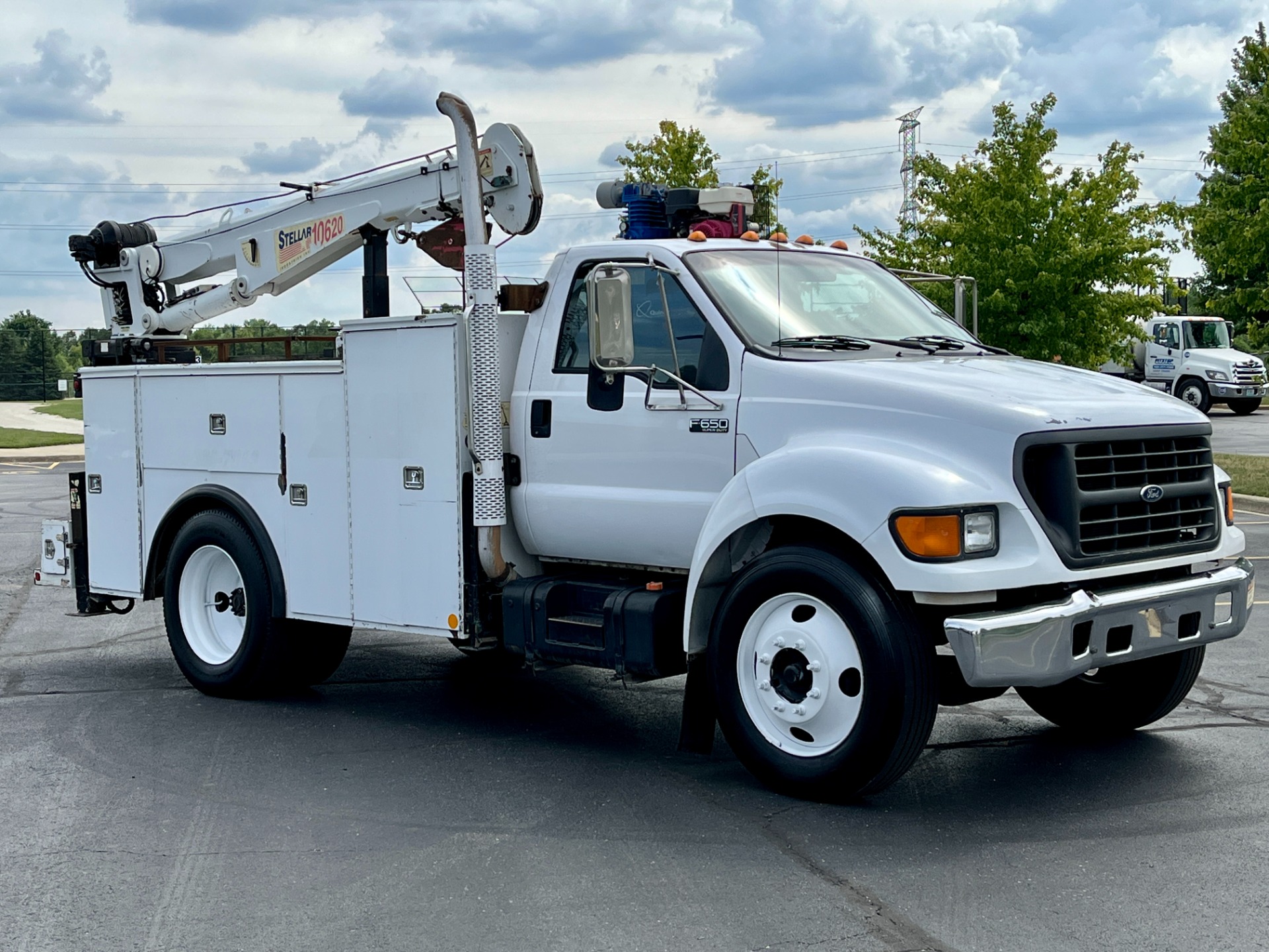 Used-2003-Ford-F650-SERVICE-TRUCK---CUMMINS-DIESEL---STELLAR-10K-CRANE