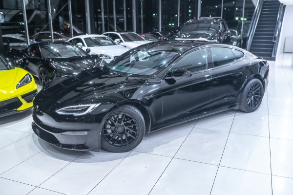 Used-2022-Tesla-Model-S-Plaid---Unrivaled-Performance-Range-and-Efficiency-With-over-1000-HP