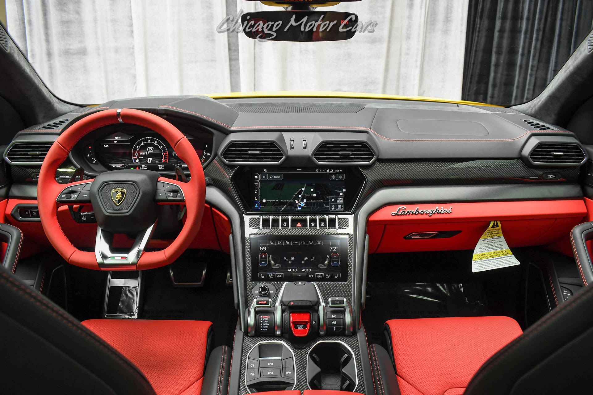 Used-2022-Lamborghini-Urus-SUV-ONLY-79-Miles-HOT-Color-Combo-TONS-of-Carbon-LOADED