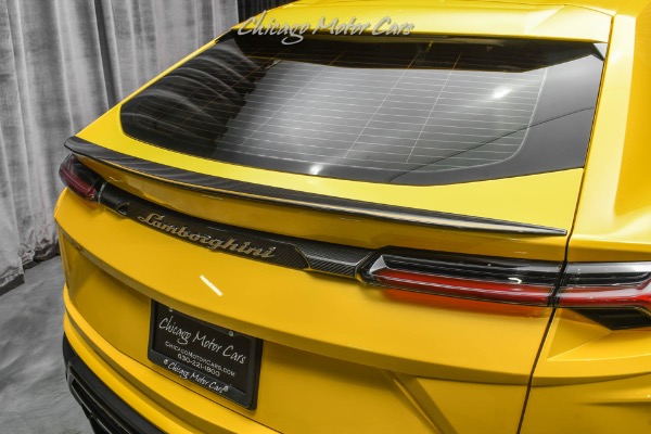 Used-2022-Lamborghini-Urus-SUV-ONLY-79-Miles-HOT-Color-Combo-TONS-of-Carbon-LOADED