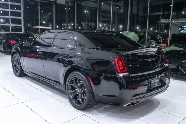 Used-2021-Chrysler-300-S-V8-Sedan-ONLY-990-Miles-57L-HEMI-V8-BORLA-EXHAUST-FRONT-END-PPF