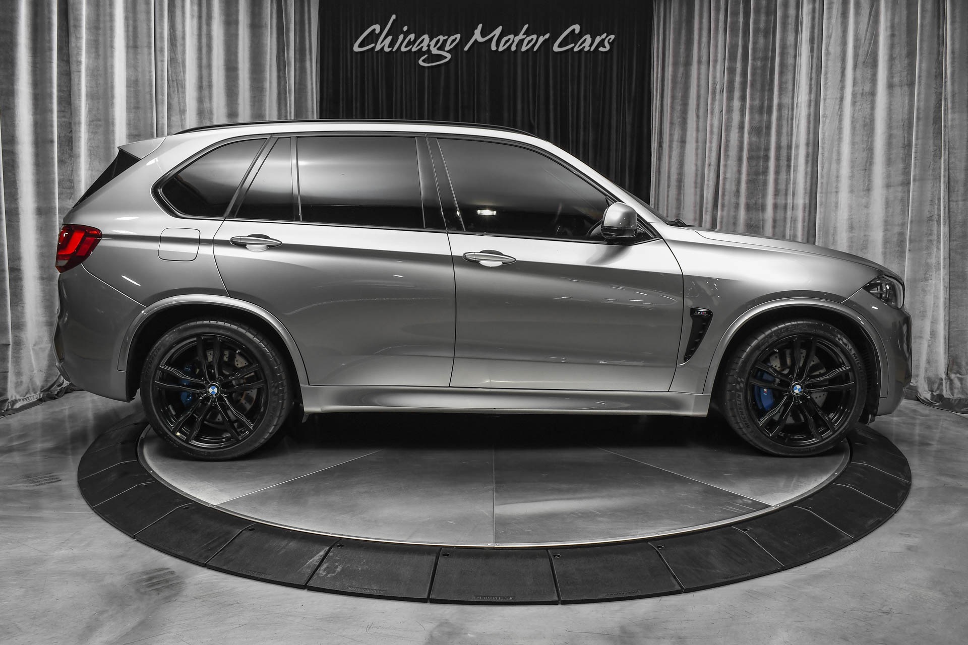 Used-2016-BMW-X5-M-SUV-Executive-Pkg-Cold-Weather-Pkg-B-O-Ceramic-Coated-LOADED