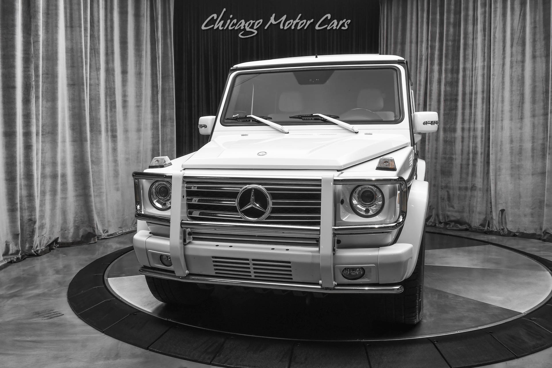 Used-2011-Mercedes-Benz-G55-AMG-4Matic-SUV-Supercharged-V8-Stunning-Color-Combo