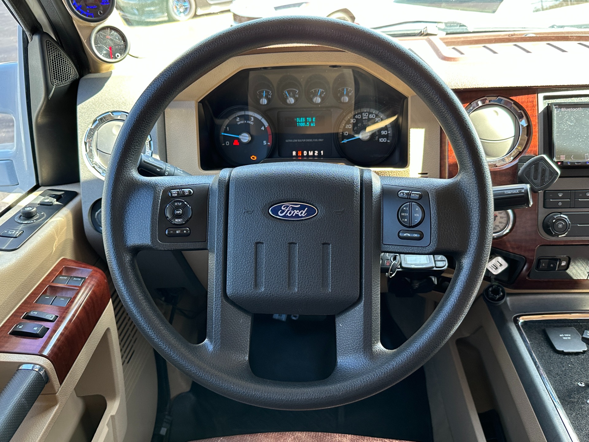 Used-2016-Ford-F750-King-Ranch-Crew-Cab-Single-Axle-Hauler