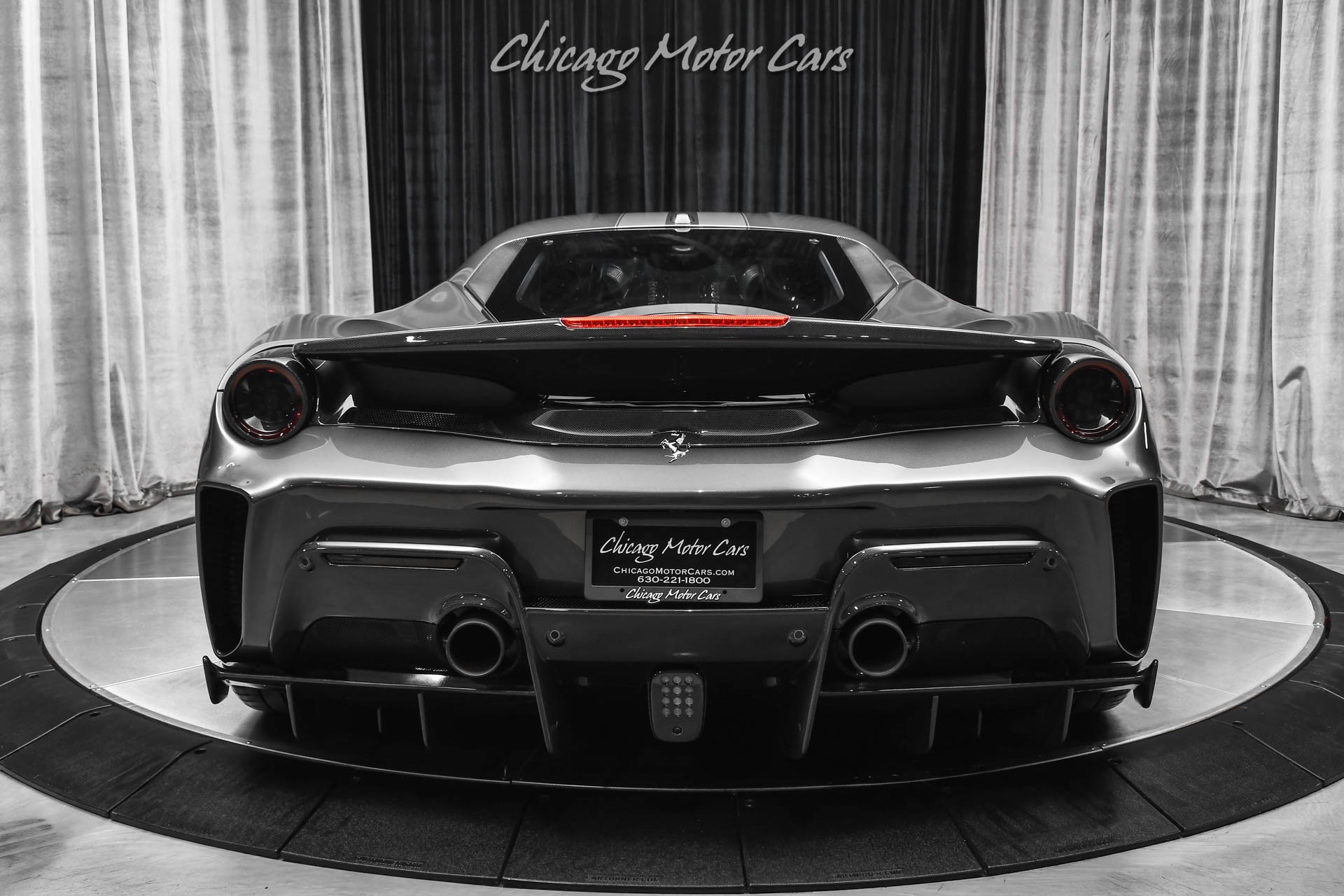 Used-2020-Ferrari-488-Pista-Coupe-ONLY-2400-Miles-RARE-Historical-Paint-TONS-of-Carbon-Fiber-LOADED